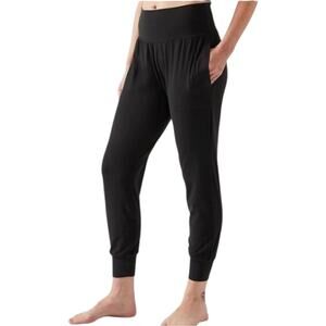 Athleta Salutation Jogger Powervita UPF 50+ Thick Waist Band Curved Seam Gray S